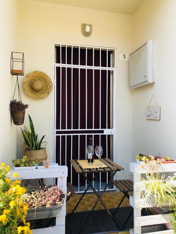 Appartamento Laura A 2 Passi Dal Mare Rimini Ngoại thất bức ảnh